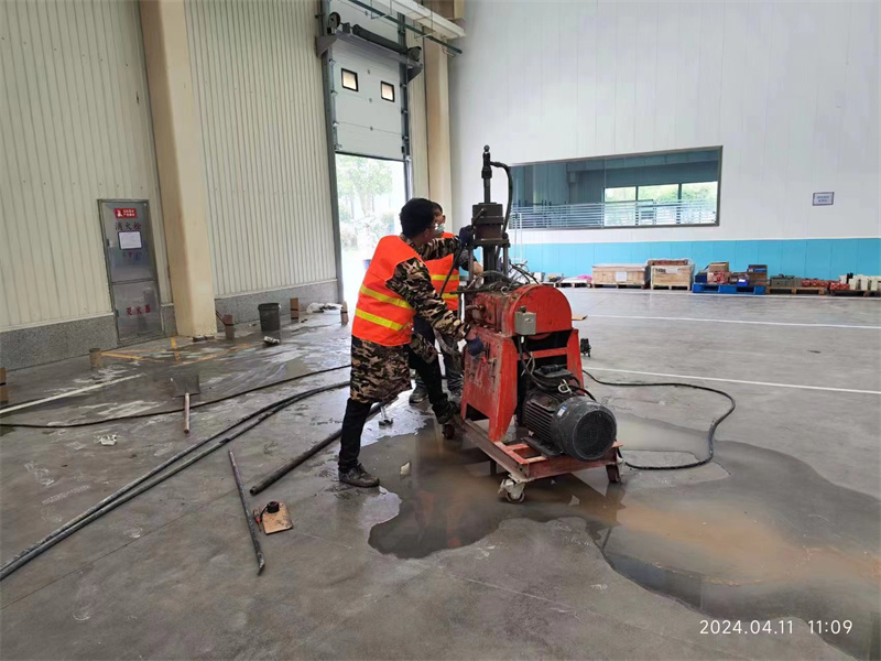 岚县厂房地面下沉塌陷注浆加固施工